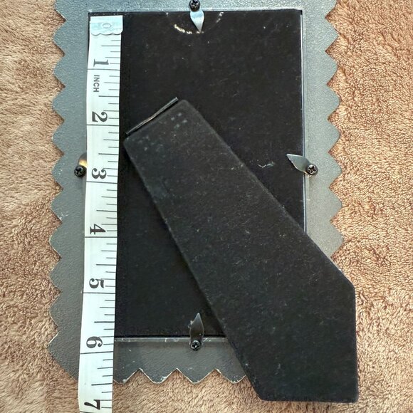 Silver Photo Frame with Pink Gem Detailing - 6x4 - Picture 6 of 7